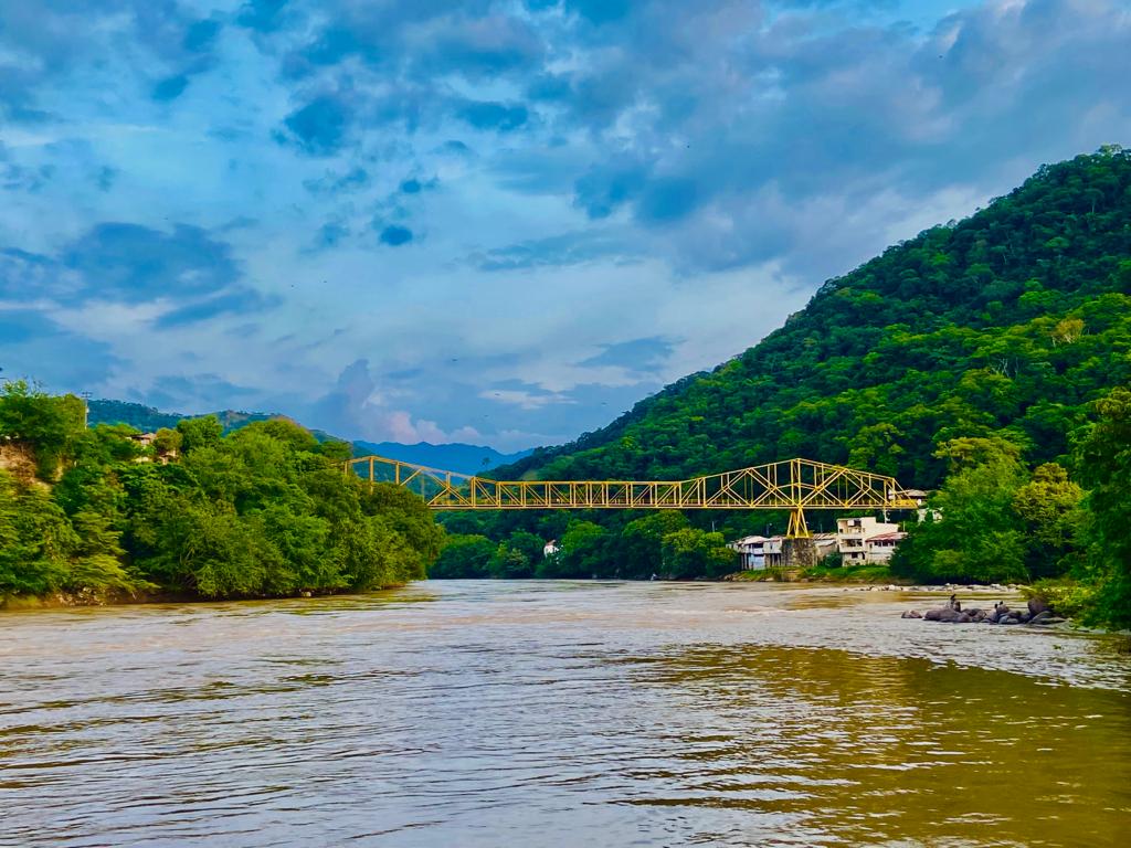Puente Navarro